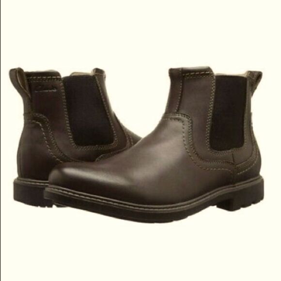 Clarks Men's Sumner Chelsea Boot Brown Leather B35 - Picture 1 of 10